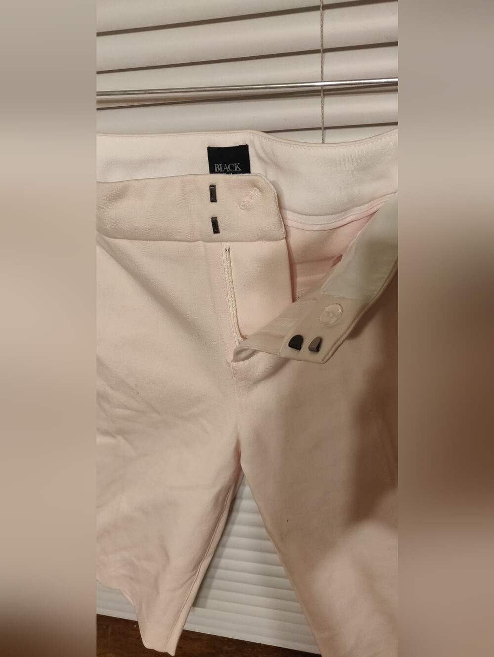 Saks Fifth Avenue Black Label Soft Light Pink Bermuda Shorts NWT - Picture 5 of 11